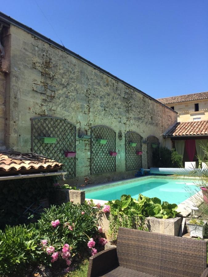 La Maison Du Bourg B&B Puisseguin Zewnętrze zdjęcie